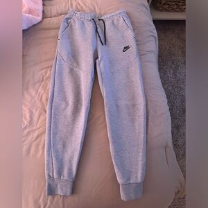 Nike Tech sweats